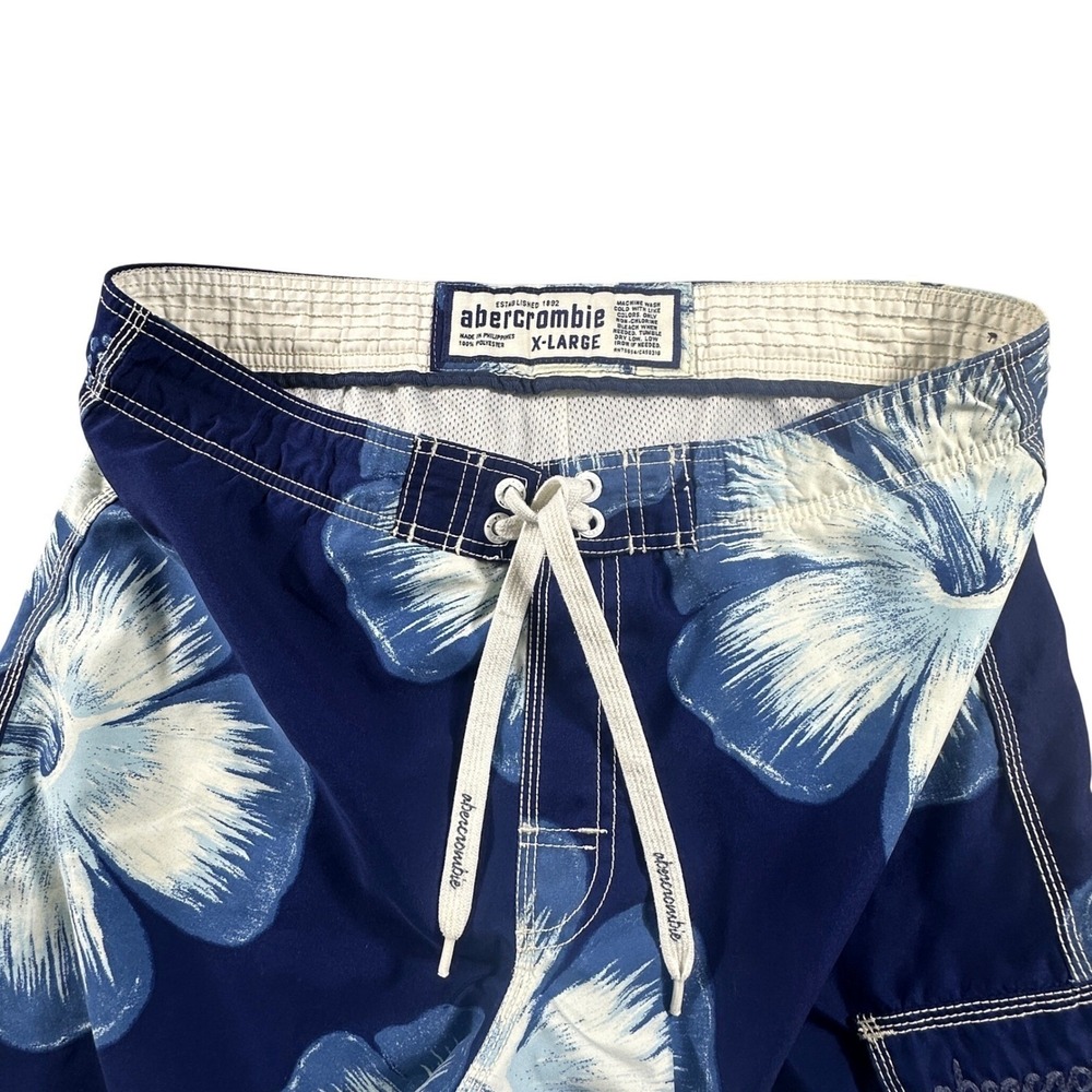 Abercrombie Mens XL Board Shorts Navy Blue Floral Swim Trunks Y2K VTG Surfcore - Picture 4 of 10